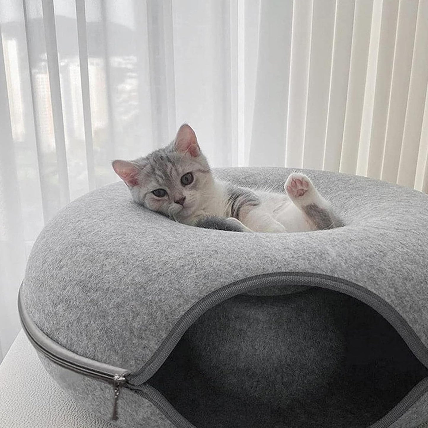 Cat Donut Felt Tunnel Bed